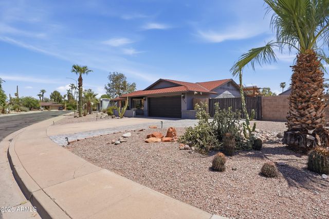 2653 W OBISPO Circle, Mesa, AZ 85202