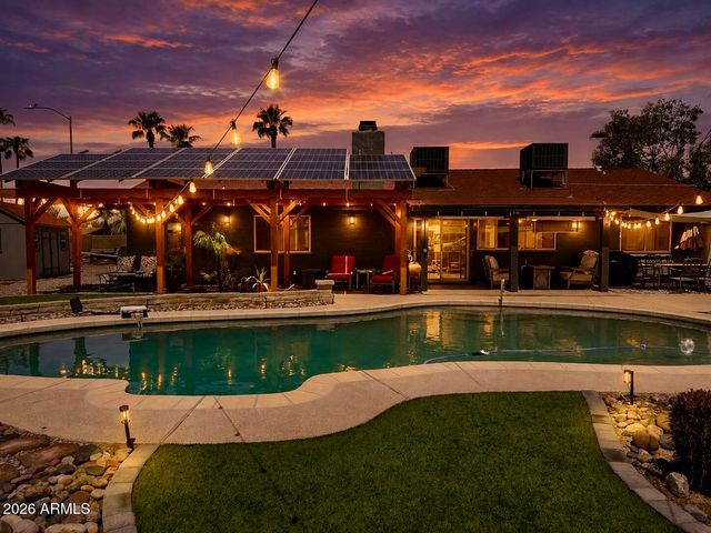 2653 W OBISPO Circle, Mesa, AZ 85202