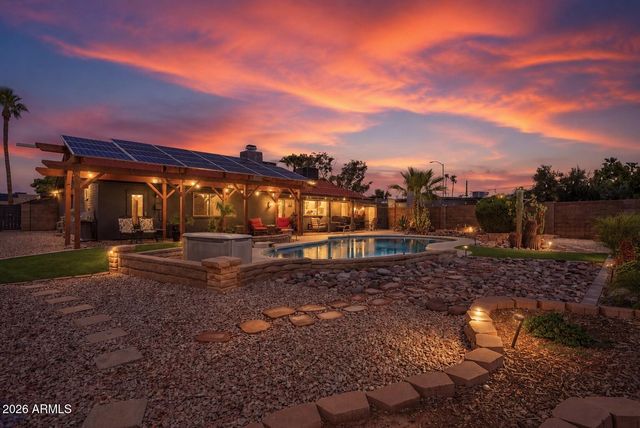 2653 W OBISPO Circle, Mesa, AZ 85202