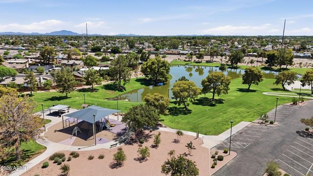 2653 W OBISPO Circle, Mesa, AZ 85202
