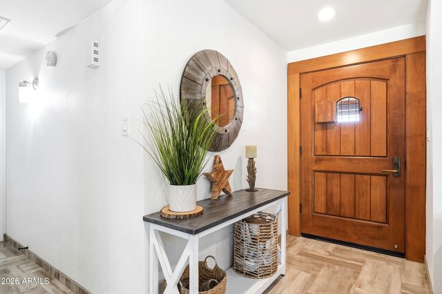 2653 W OBISPO Circle, Mesa, AZ 85202