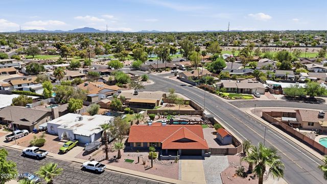 2653 W OBISPO Circle, Mesa, AZ 85202