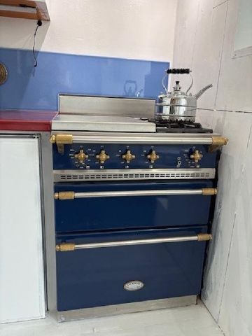 800 Cottageview Drive, Traverse City, MI 49684