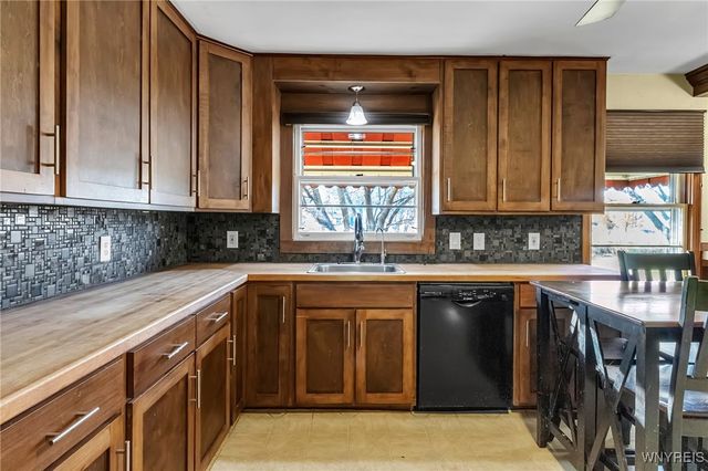 7083 Boston State Road, Boston, NY 14075