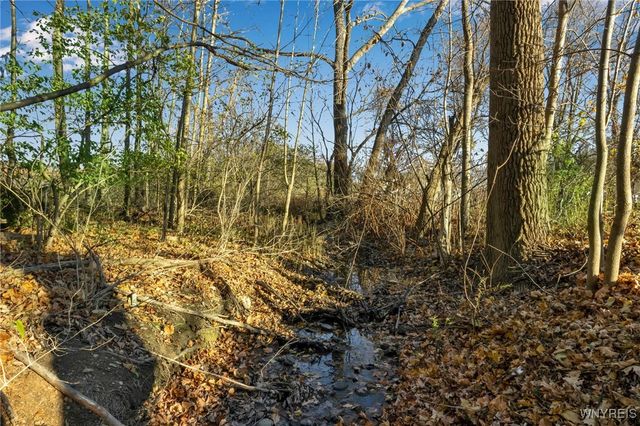 7083 Boston State Road, Boston, NY 14075