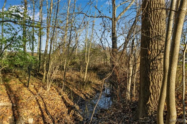 7083 Boston State Road, Boston, NY 14075