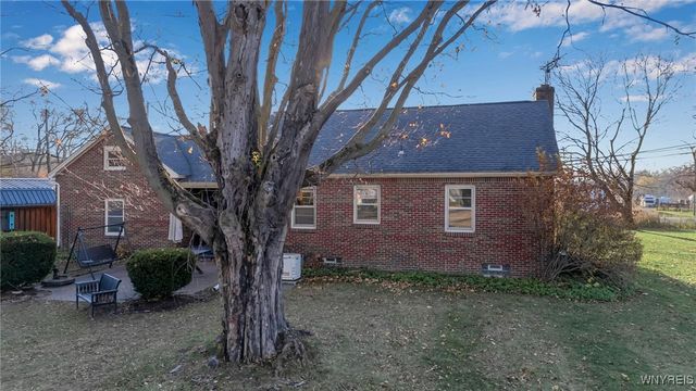 7083 Boston State Road, Boston, NY 14075