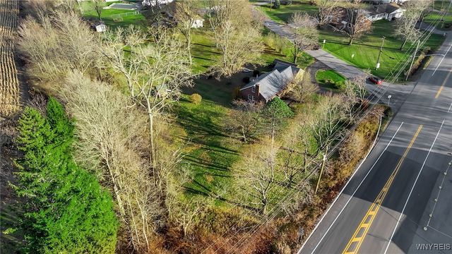 7083 Boston State Road, Boston, NY 14075