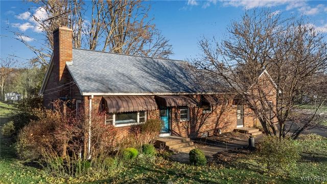 7083 Boston State Road, Boston, NY 14075