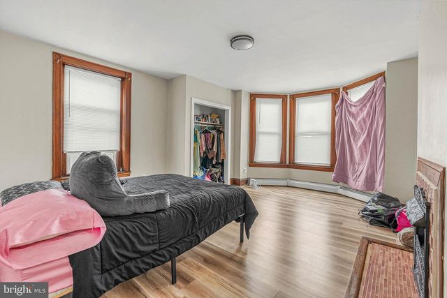 817 WYNNEWOOD RD, Philadelphia, PA 19151