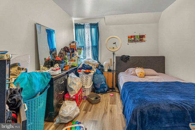817 WYNNEWOOD RD, Philadelphia, PA 19151
