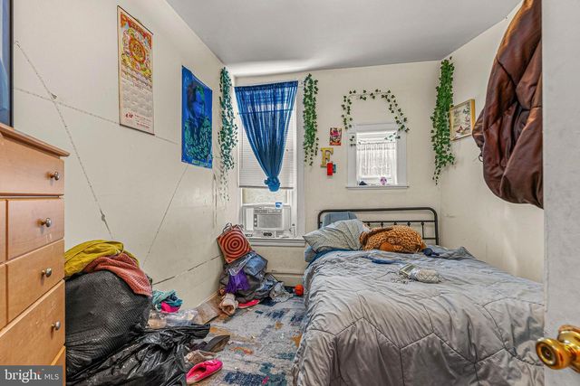 817 WYNNEWOOD RD, Philadelphia, PA 19151