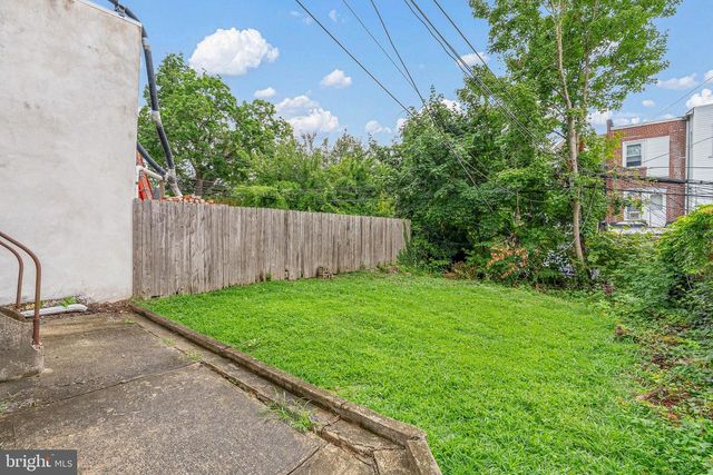 817 WYNNEWOOD RD, Philadelphia, PA 19151