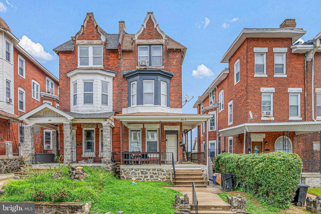 817 WYNNEWOOD RD, Philadelphia, PA 19151