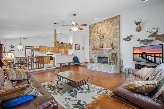 600 TABATHA DRIVE, Osteen, FL 32764