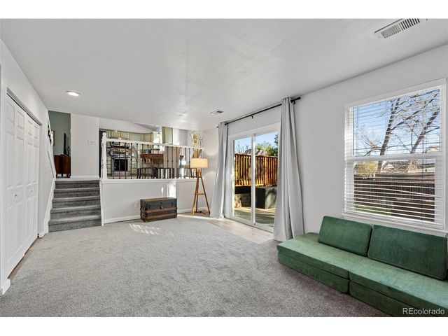 9577 W Nichols Pl, Littleton, CO 80128