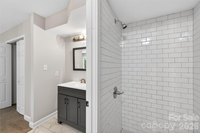 1610 Renard Ridge Road, Charlotte, NC 28212