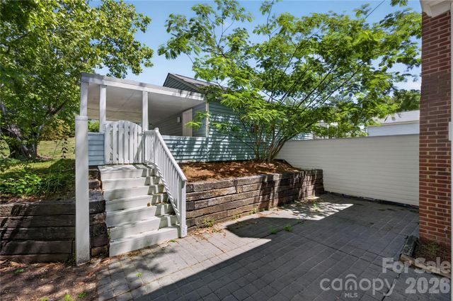 1610 Renard Ridge Road, Charlotte, NC 28212