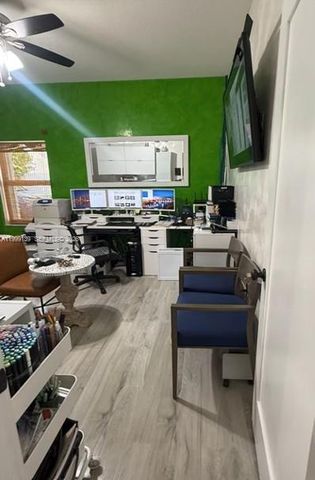 6931 SW 159th Pl, Miami, FL 33193