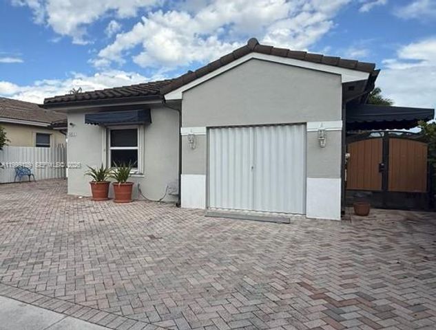 6931 SW 159th Pl, Miami, FL 33193