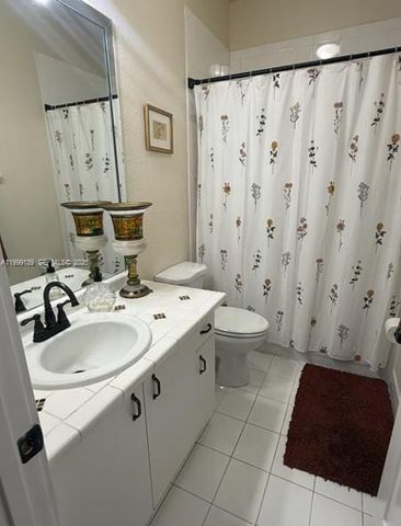 6931 SW 159th Pl, Miami, FL 33193