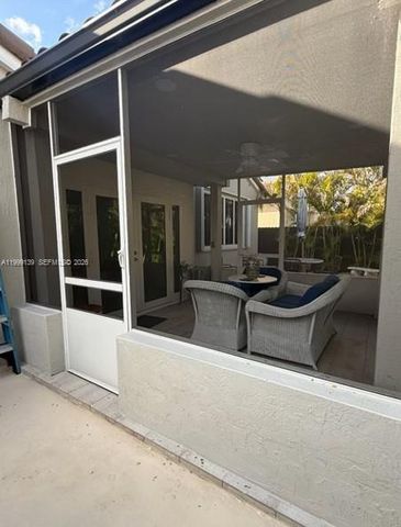 6931 SW 159th Pl, Miami, FL 33193