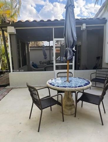 6931 SW 159th Pl, Miami, FL 33193