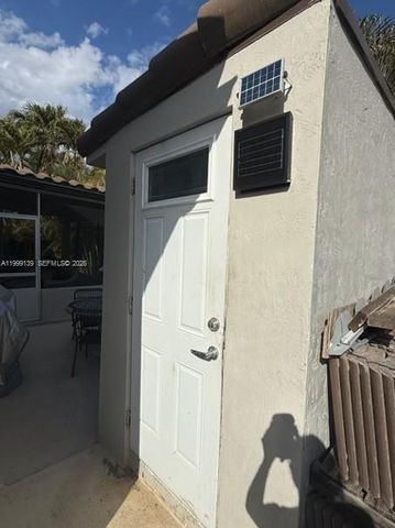 6931 SW 159th Pl, Miami, FL 33193