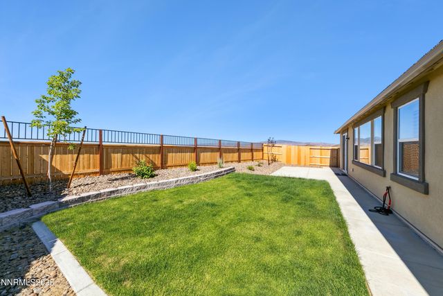 632 W Equinox Peak Court, Sparks, NV 89436