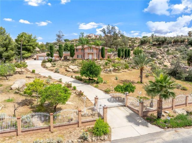 28368 Rawlings Road, Hemet, CA 92544