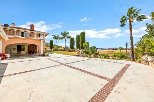 28368 Rawlings Road, Hemet, CA 92544