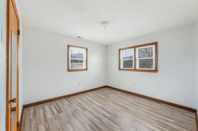 4224 Jopling RD, Bedford, VA 24523