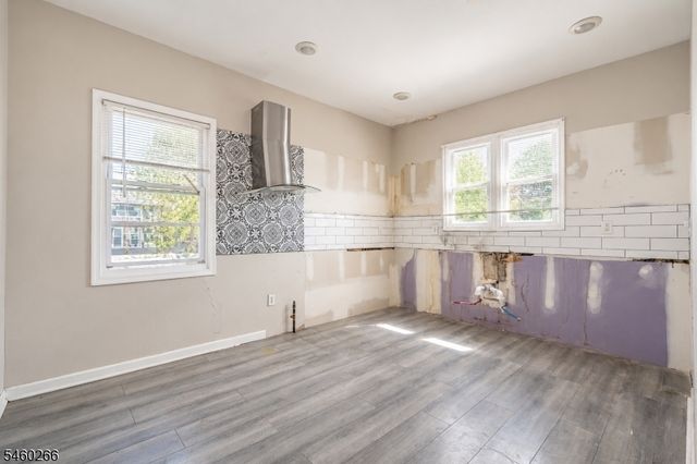 35 IRVING AVE, Newark City, NJ 07112