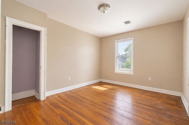 35 IRVING AVE, Newark City, NJ 07112
