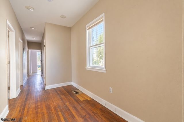 35 IRVING AVE, Newark City, NJ 07112