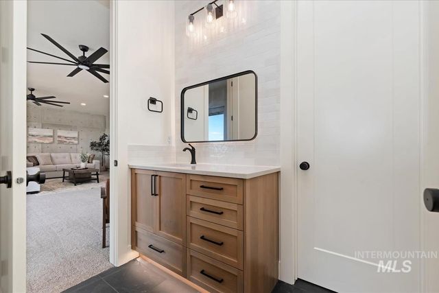 12901 Okie Ridge, Middleton, ID 83644
