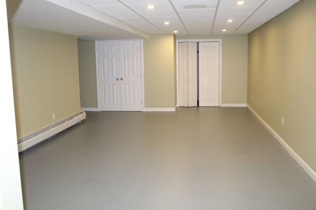 51 Lawrence Dr 51, Franklin, MA 02038