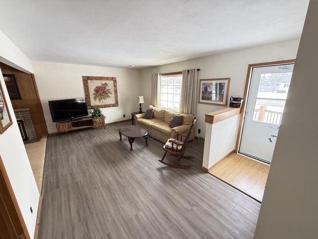 1956 Bootmaker DRIVE, Beloit, WI 53511