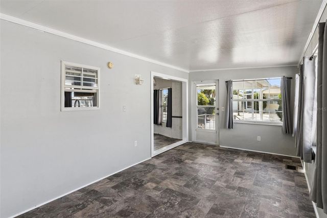 422 GARY PLAYER DRIVE, Davenport, FL 33837