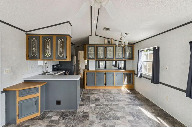 422 GARY PLAYER DRIVE, Davenport, FL 33837