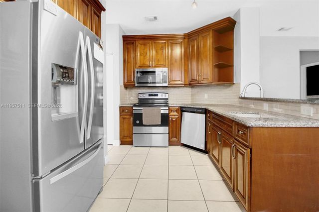 10755 SW 244th Ter, Homestead, FL 33032