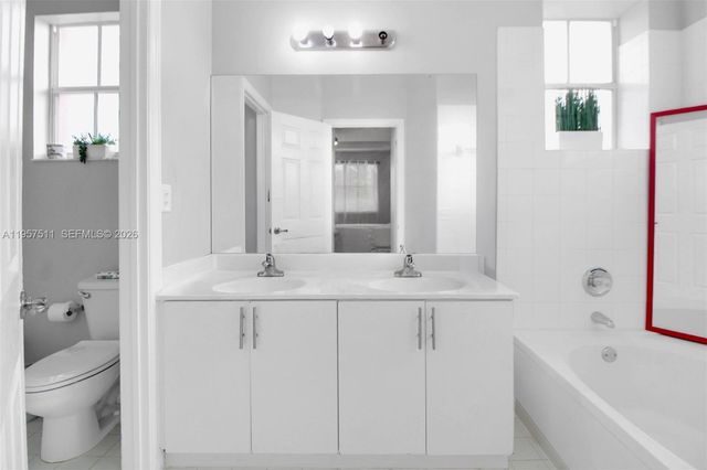 10755 SW 244th Ter, Homestead, FL 33032