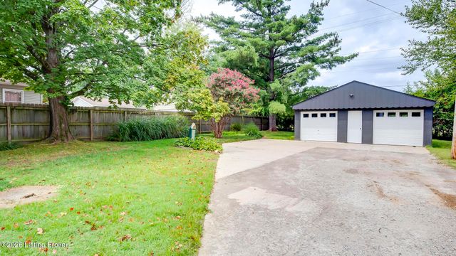 5712 Southern Pkwy, Louisville, KY 40214