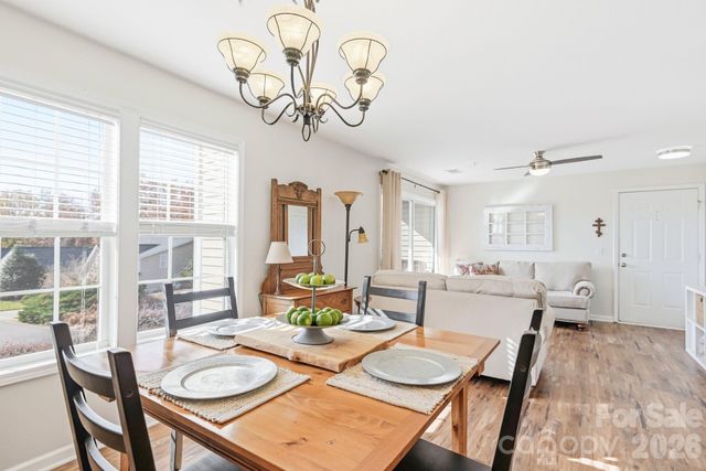 298 Town Park Drive 202, Advance, NC 27006