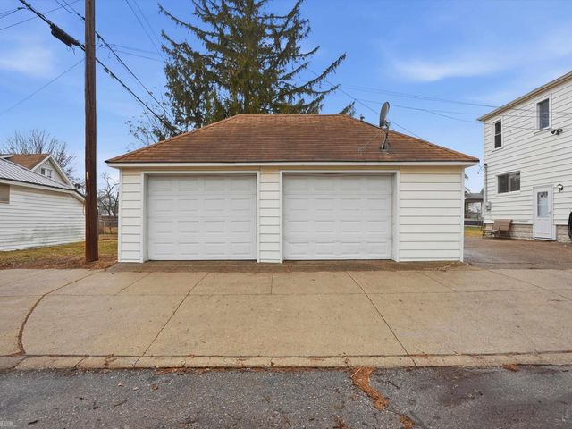 403 Clinton Street, Wyandotte, MI 48192