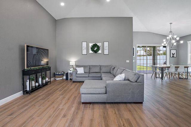 5035 NE 125TH LOOP, Oxford, FL 34484