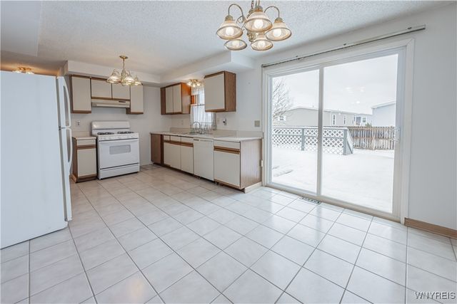 6170 Old Beattie Road, Lockport Town, NY 14094