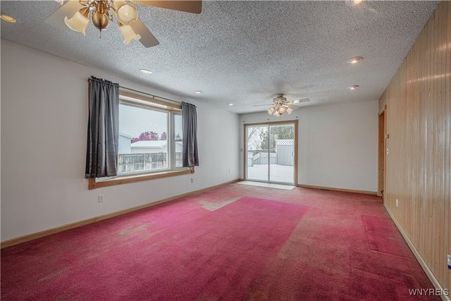 6170 Old Beattie Road, Lockport Town, NY 14094