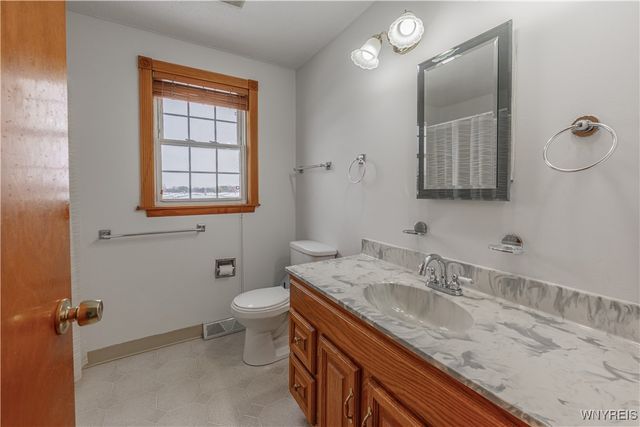 6170 Old Beattie Road, Lockport Town, NY 14094