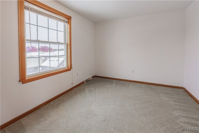 6170 Old Beattie Road, Lockport Town, NY 14094